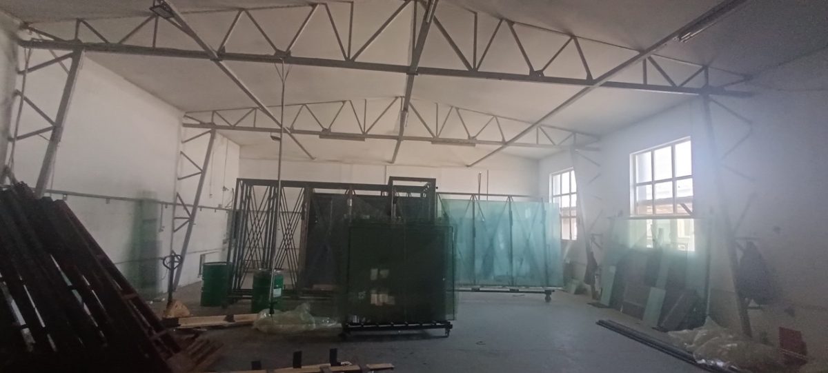 Hala de productie/ depozitare in suprafata de 340 mp in Ploiesti, zona Xenia. - foto 16