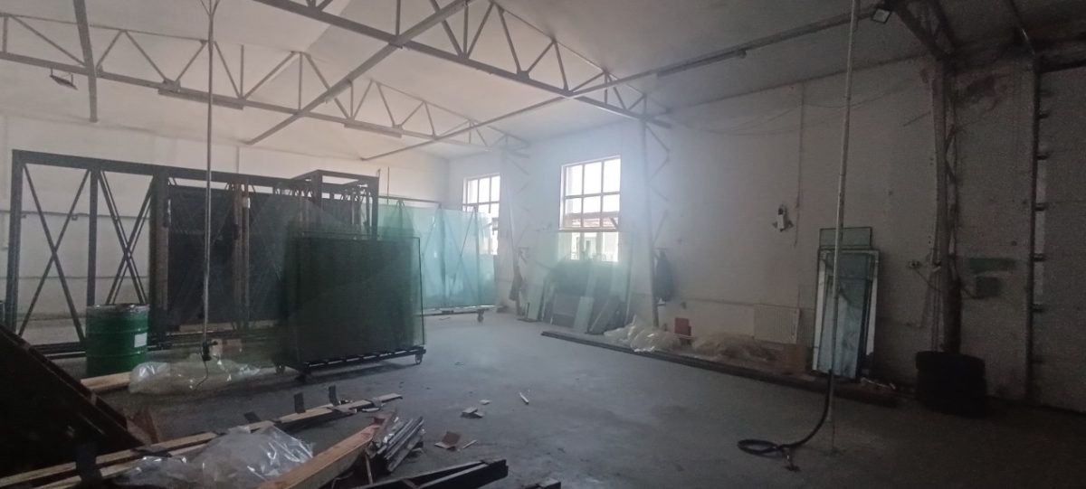 Hala de productie/ depozitare in suprafata de 340 mp in Ploiesti, zona Xenia. - foto 17