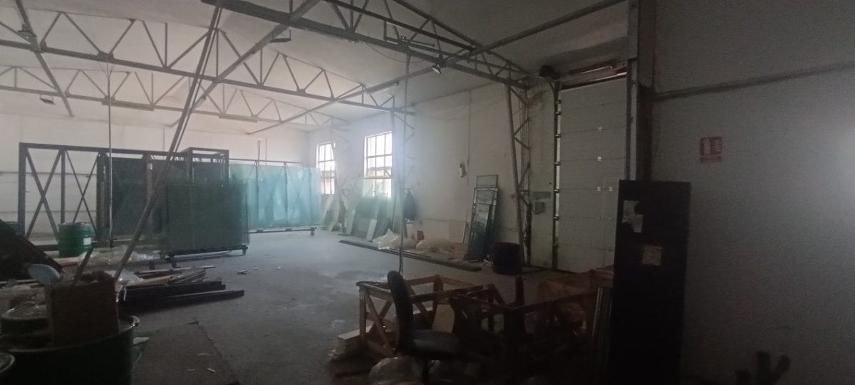 Hala de productie/ depozitare in suprafata de 340 mp in Ploiesti, zona Xenia. - foto 18