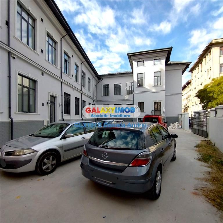 De inchiriat VILA  D+P+1E+M, TEREN 900 mp, parcare, ULTRACENTRAL - 