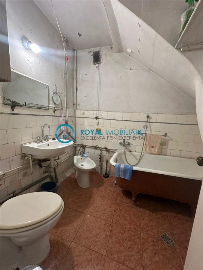 Royal Imobiliare - Vanzare casa in zona Ultracentral - foto 14