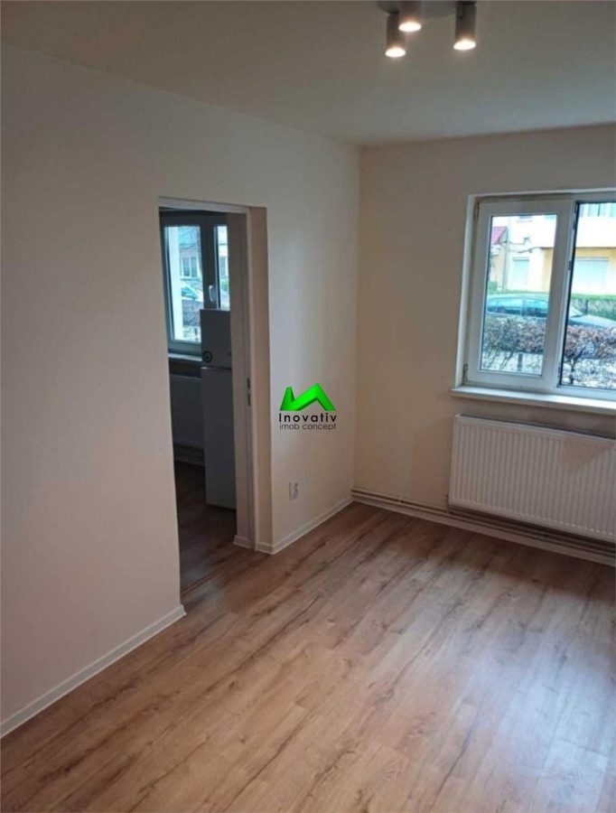 Apartament 2 camere de vanzare Sibiu Zona Tiglari - 