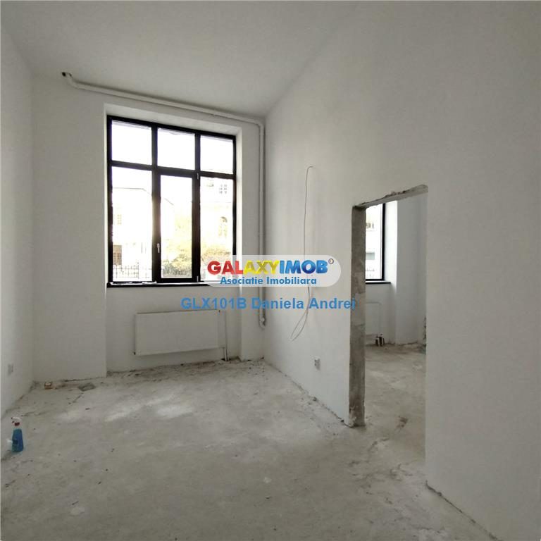 De vanzare VILA cu 26 camere + TEREN 450 mp ULTRACENTRAL 2800000 EURO - foto 13