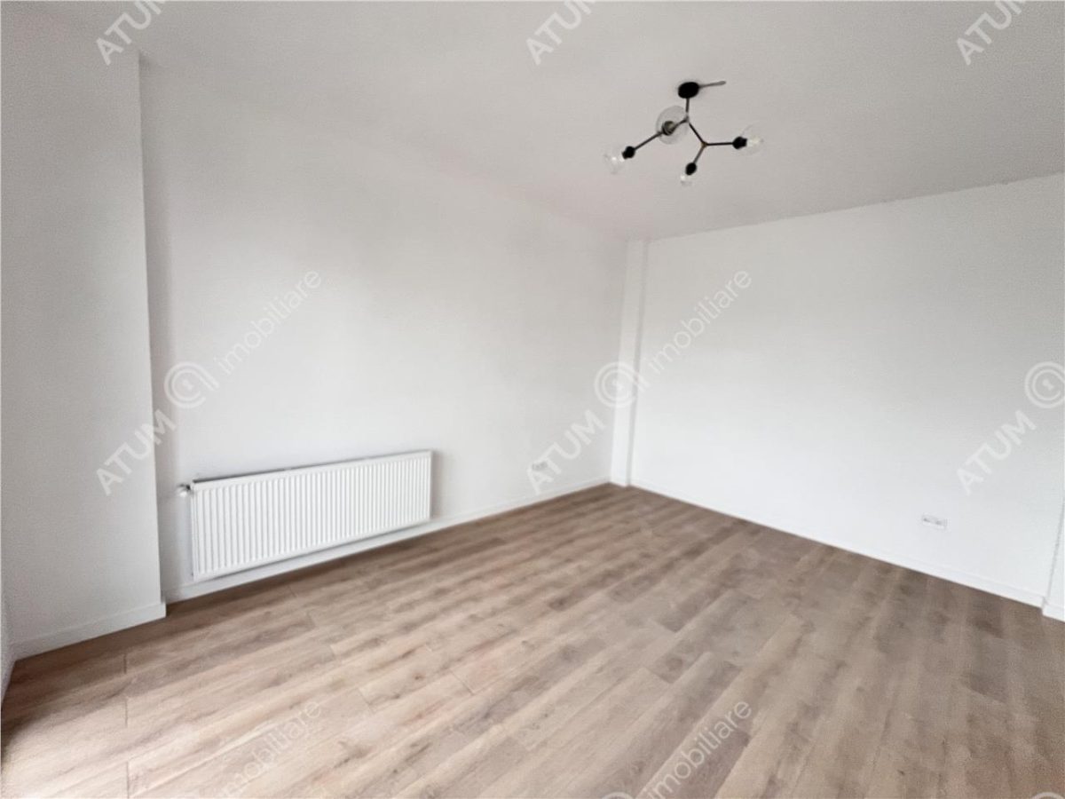 Apartament cu 3 camere decomandate debara si balcon in Sibiu - foto 11