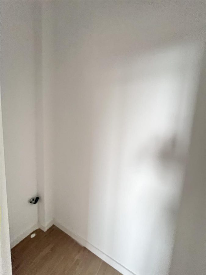 Apartament cu 3 camere decomandate debara si balcon in Sibiu - foto 19