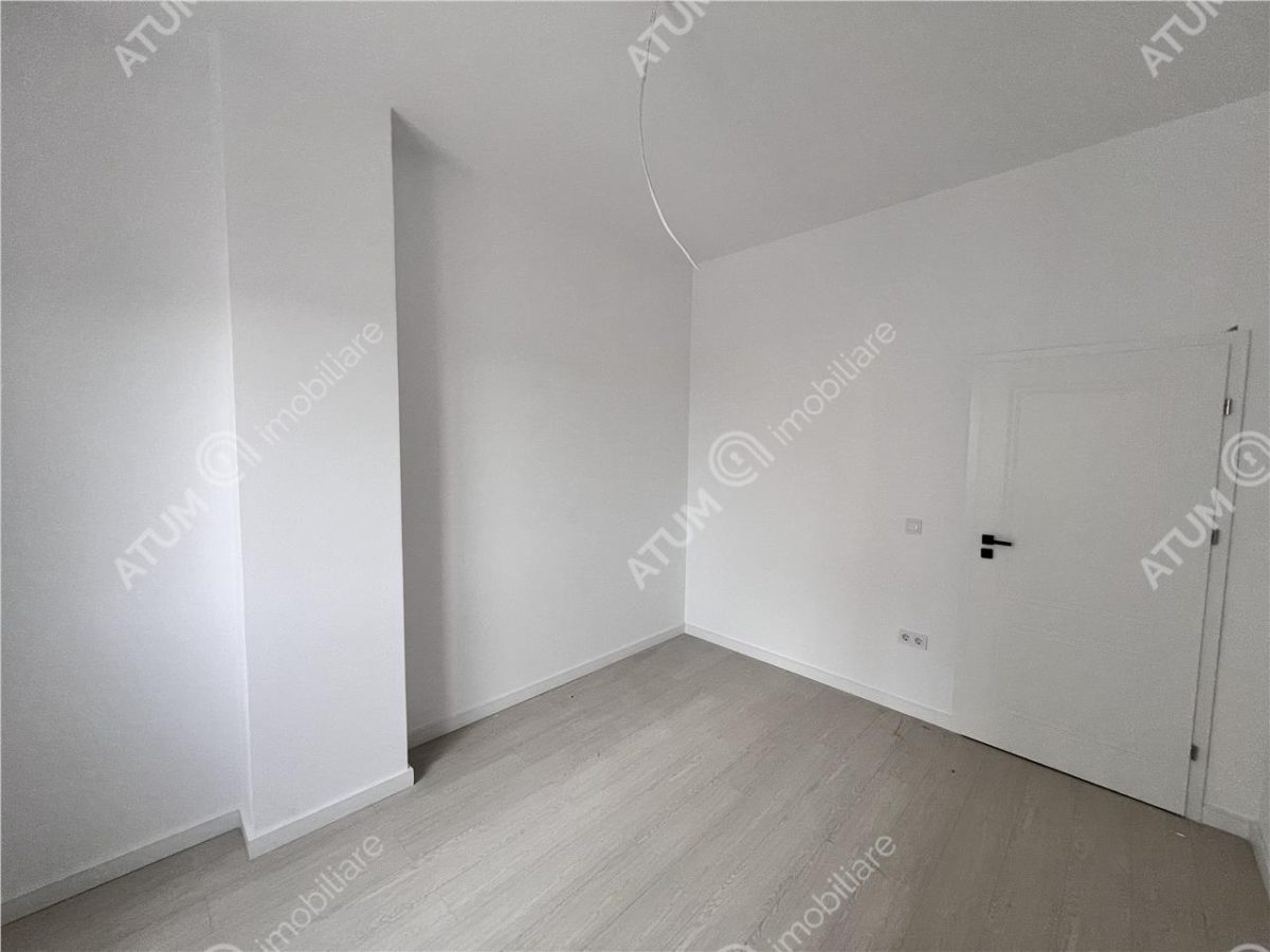 Apartament cu 3 camere decomandate debara si balcon in Sibiu - foto 4