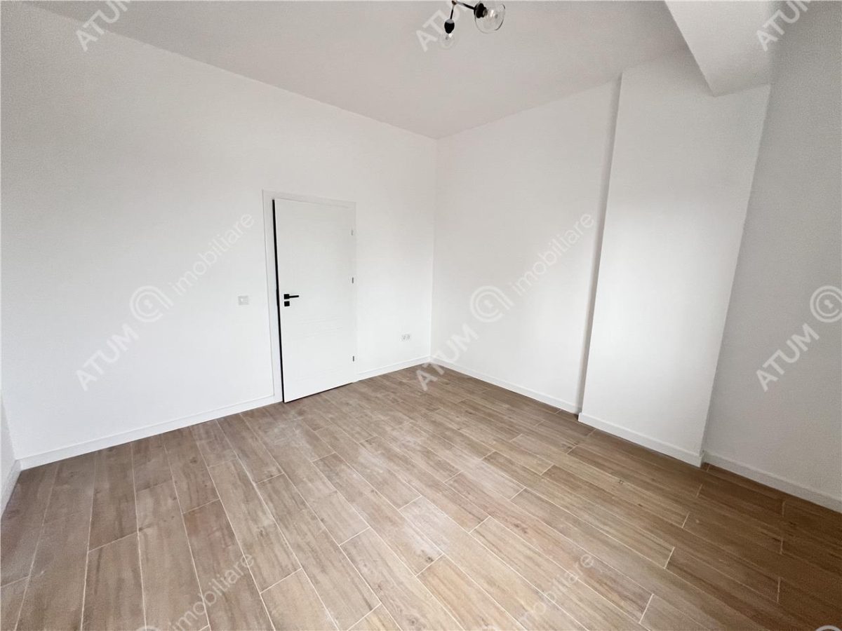 Apartament cu 3 camere decomandate debara si balcon in Sibiu - foto 7