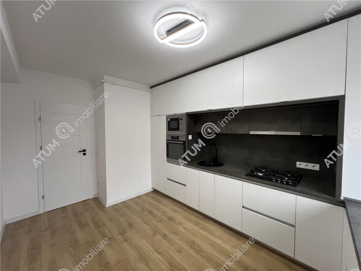 Apartament intabulat cu 2 camere si 2 balcoane pe Calea Surii Mici - foto 2