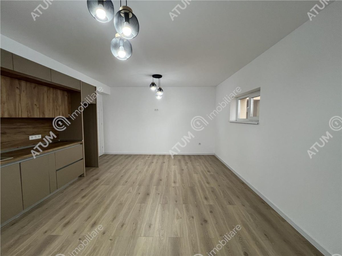 Apartament intabulat de 3 camere cu 2 balcoane pe Calea Surii Mici - 