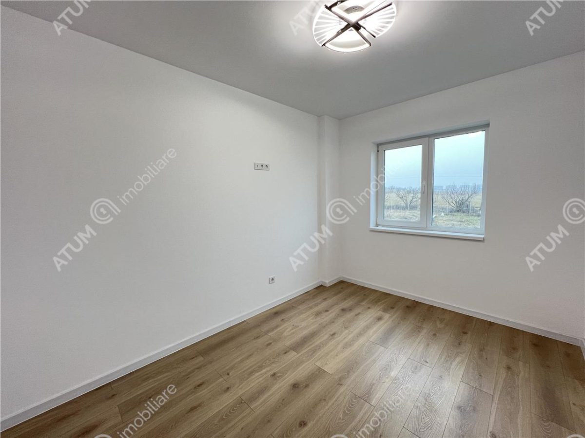Apartament intabulat de 3 camere cu 2 balcoane pe Calea Surii Mici - foto 12
