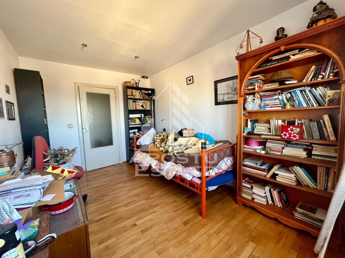 Apartament 4 camere de vanzare,decomandat,zona Fabric, Timisoara - foto 9