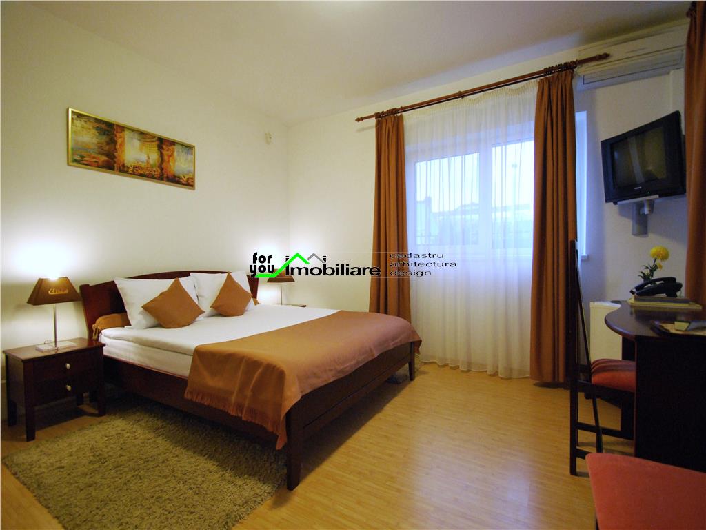 Pensiune, afacere la cheie, cu 10 camere la 10 minute de centru orasului - foto 11