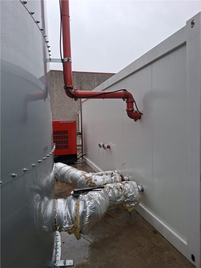 Hala 1800 mp din beton, 6 porti acces, unica in jud.Ilfov. - foto 9