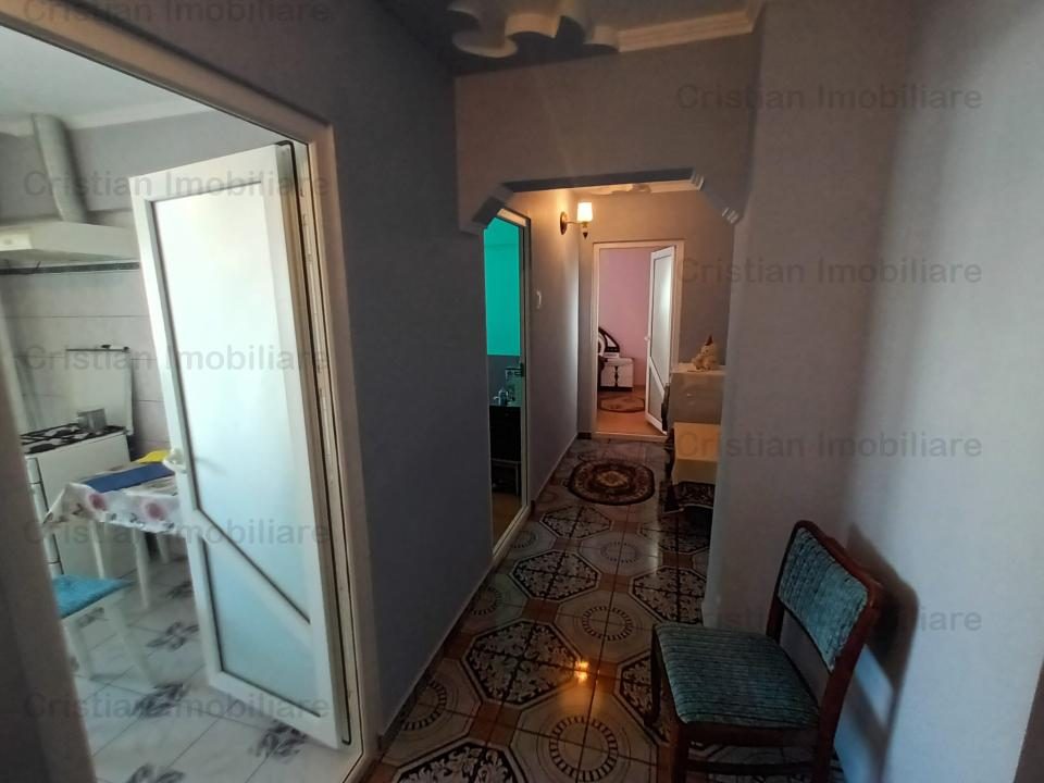 Apartament 3 camere confort 1 decomandat zona Vidin - foto 8